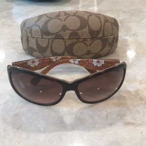 Authentic COACH 🕶 sunglasses